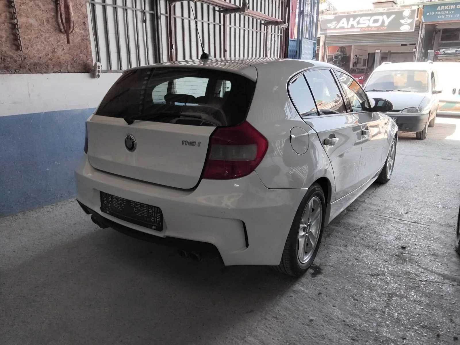 BMW Kusursuz Kaporta İşçiliği
